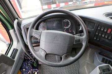 �й����� HOWO-7 380���� 6X4 AMT���ʽ��϶�����ж��ͼƬ