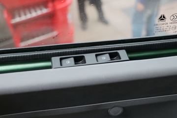 �й����� HOWO-7 380���� 6X4 AMT���ʽ��϶�����ж��ͼƬ