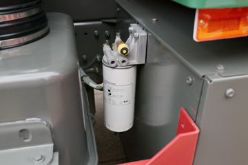 �й����� HOWO-7 380���� 6X4 AMT���ʽ��϶�����ж��ͼƬ