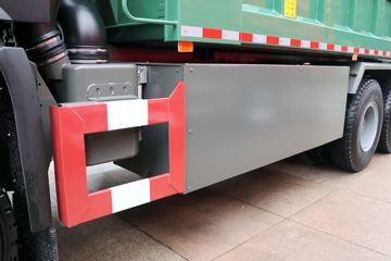 �й����� HOWO-7 380���� 6X4 AMT���ʽ��϶�����ж��ͼƬ