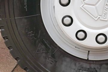 �й����� HOWO-7 380���� 6X4 AMT���ʽ��϶�����ж��ͼƬ