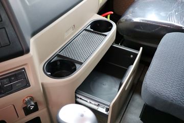 �й�����HOWO G5M 220���� ���������Ῠ����(����)(ZZ1187K521GF1)ͼƬ