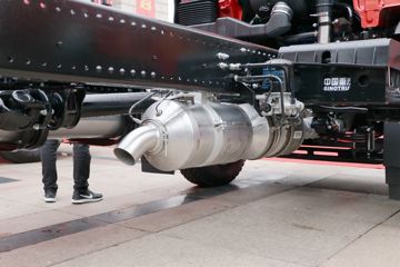 �й�����HOWO G5M 220���� ���������Ῠ����(����)(ZZ1187K521GF1)ͼƬ