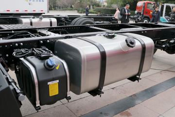 �й�����HOWO G5M 220���� ���������Ῠ����(����)(ZZ1187K521GF1)ͼƬ