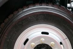 中国重汽HOWO G5M 220马力 单排栏板轻卡底盘(国六)(ZZ1187K521GF1)