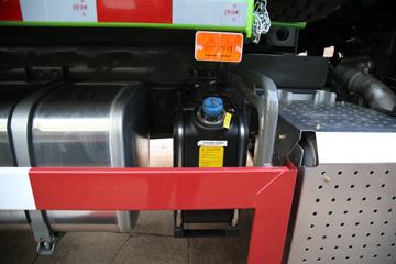 �й����� �ǵ¿�SITRAK G7H�ؿ� 400���� 6X4 6����ж��(ZZ3256N414SE1)ͼƬ