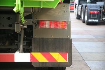 �й����� �ǵ¿�SITRAK G7H�ؿ� 400���� 6X4 6����ж��(ZZ3256N414SE1)ͼƬ