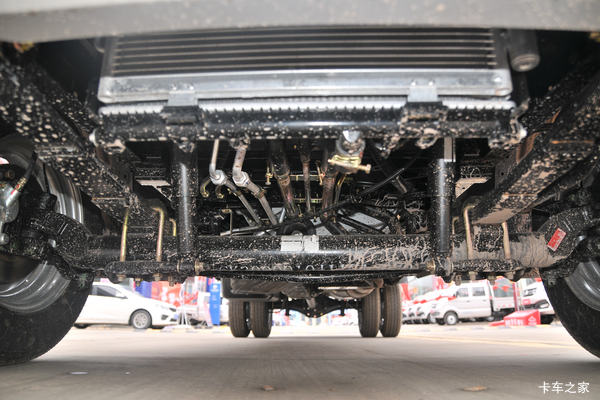 长安跨越王X1 1.2L 汽油 91马力 2.55米双排,优惠中
