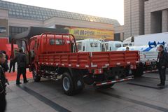 中国重汽HOWO 悍将 120马力 3.8米排半栏板轻卡(宽体)