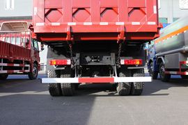 欧曼VT&nbsp;自卸车底盘                                                图片