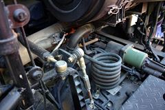 福田 欧曼GTL 9系重卡 375马力 6X4牵引车(国四)(H4-2490高顶驾驶室)(BJ4259SNFKB-XD)