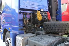 福田 欧曼GTL 9系重卡 375马力 6X4牵引车(国四)(H4-2490高顶驾驶室)(BJ4259SNFKB-XD)