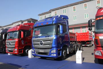 福田 欧曼GTL 9系重卡 420马力 6X4 LNG牵引车(BJ4259SMFCB-XA)