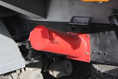 福田 欧曼ETX 260马力 8X2 油罐车(ETX-2200高顶驾驶室)