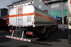 福田 欧曼ETX 260马力 8X2 油罐车(ETX-2200高顶驾驶室)
