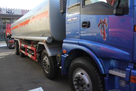 欧曼ETX&nbsp;油罐车外观图片