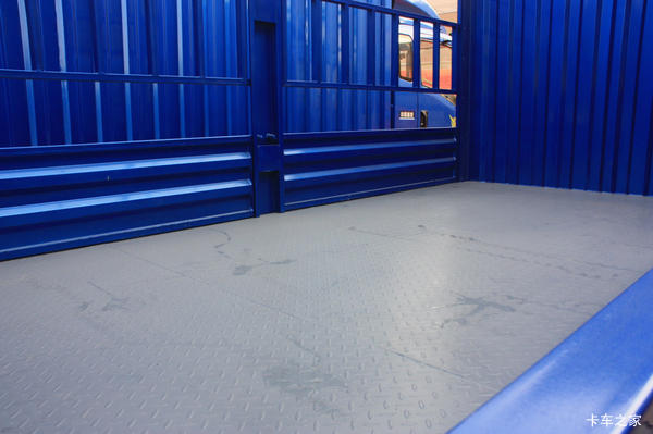 兰州民先悍将载货车限时优惠0.2万