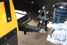 黄河&nbsp;自卸车底盘                                                图片