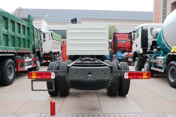 HOWO TX7&nbsp;电动垃圾车外观图片