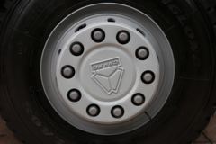 中国重汽HOWO TX5 6X4 单排纯电动环卫车底盘(ZZ1257V464GZ1EV)314kWh