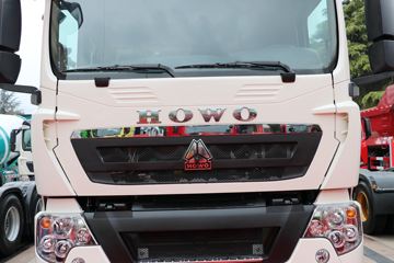 �й�����HOWO TX ���ذ� 400���� 8X4 5.4����ж��ͼƬ