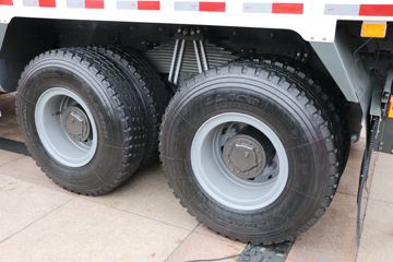 �й�����HOWO TX ���ذ� 400���� 8X4 5.4����ж��ͼƬ
