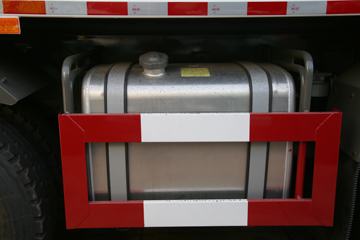 �й����� �ǵ¿�SITRAK C6G�ؿ� 400���� 8X4 5.8��ж��(ZZ3316N256ME1)ͼƬ