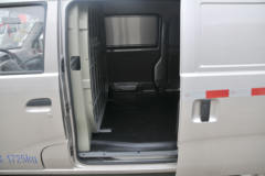 长安跨越 V3 标准版 91马力 2座 1.2L汽油 2座封闭货车(国六)