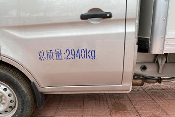 Խ ±T3 1.5L  112 3.04׵ʽ΢()()(SC5031XXYTMD61)ͼƬ