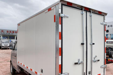 ������Խ �±�T3 1.5L ���� 112���� 3.04�׵�����ʽ΢��(������)(����)(SC5031XXYTMD61)ͼƬ