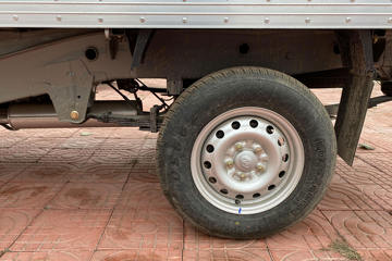 ������Խ �±�T3 1.5L ���� 112���� 3.04�׵�����ʽ΢��(������)(����)(SC5031XXYTMD61)ͼƬ