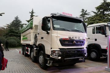 �й����� HOWO T7H�ؿ� 440���� 8X4 LNG��ж��(����)(ZZ3317V306HF1L)ͼƬ