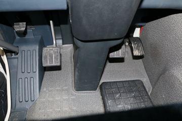 �й����� HOWO T7H�ؿ� 440���� 8X4 LNG��ж��(����)(ZZ3317V306HF1L)ͼƬ