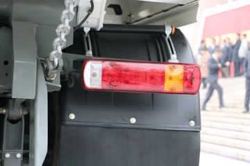 �й����� HOWO T7H�ؿ� 440���� 8X4 LNG��ж��(����)(ZZ3317V306HF1L)ͼƬ