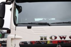 中国重汽 HOWO TX重卡 460马力 6X4 牵引车(ZZ4257V324GE1)