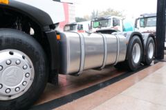 中国重汽 HOWO TX重卡 460马力 6X4 牵引车(ZZ4257V324GE1)