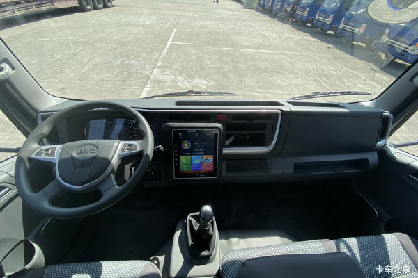 优惠0.4万帅铃Q6(原H系3308轴距)载货车