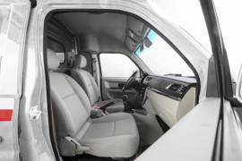 远程E5L&nbsp;电动封闭厢货驾驶室图片