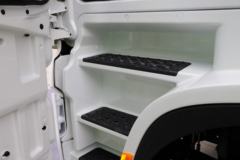 陕汽重卡 德龙X6000 660马力 6X4牵引车(国六)(SX4259Y9334)