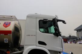 德龙M6000&nbsp;油罐车外观图片