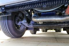 陕汽重卡 德龙M6000 350马力 8X4 运油车(SHN5320GYYVR6269)