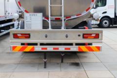 陕汽重卡 德龙M6000 350马力 8X4 运油车(SHN5320GYYVR6269)