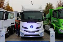 陕汽 德龙M6000 336马力 4X2 中置轴列车(国六)