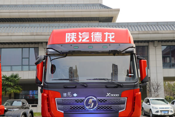德龙X3000牵引车限时促销中 优惠2.6万