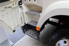 陕汽康明斯 德龙X3000 轻量化版 440马力 4X2牵引车(伊顿13挡)(SX4180XC13) 陕汽康明斯 德龙X3000 轻量化版 440马力 4X2牵引车(伊顿13挡)(SX4180XC13)