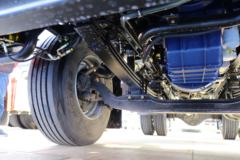 陕汽重卡 德龙新M3000 标柜版 340马力 4X2 牵引车(10挡)(SX4180MB1B)