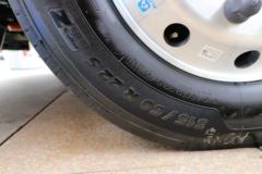 陕汽康明斯 德龙X3000 轻量化版 440马力 4X2牵引车(伊顿13挡)(SX4180XC13) 陕汽康明斯 德龙X3000 轻量化版 440马力 4X2牵引车(伊顿13挡)(SX4180XC13)