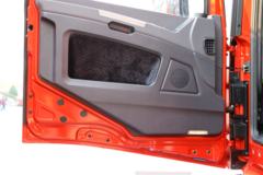 陕汽重卡 德龙X3000 钜惠版 460马力 6X4牵引车(带取力器)(SX4250XC4Q)