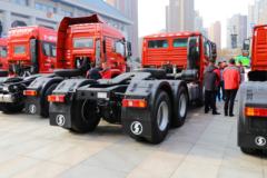 陕汽重卡 德龙X3000 轻量化版 500马力 6X4 牵引车(SX4250XC4Q2) 陕汽重卡 德龙X3000 轻量化版 500马力 6X4 牵引车(SX4250XC4Q2)