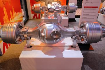 汉德 HDE11.5t 中央电机驱动桥